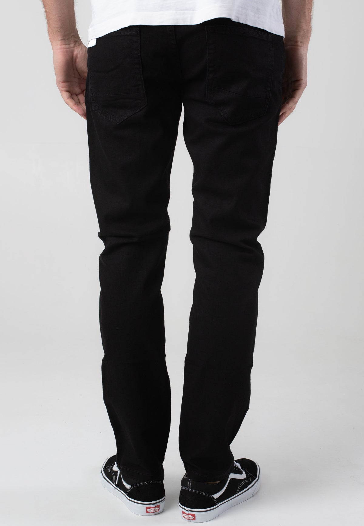 Indicode Tony Ultra Black Jeans