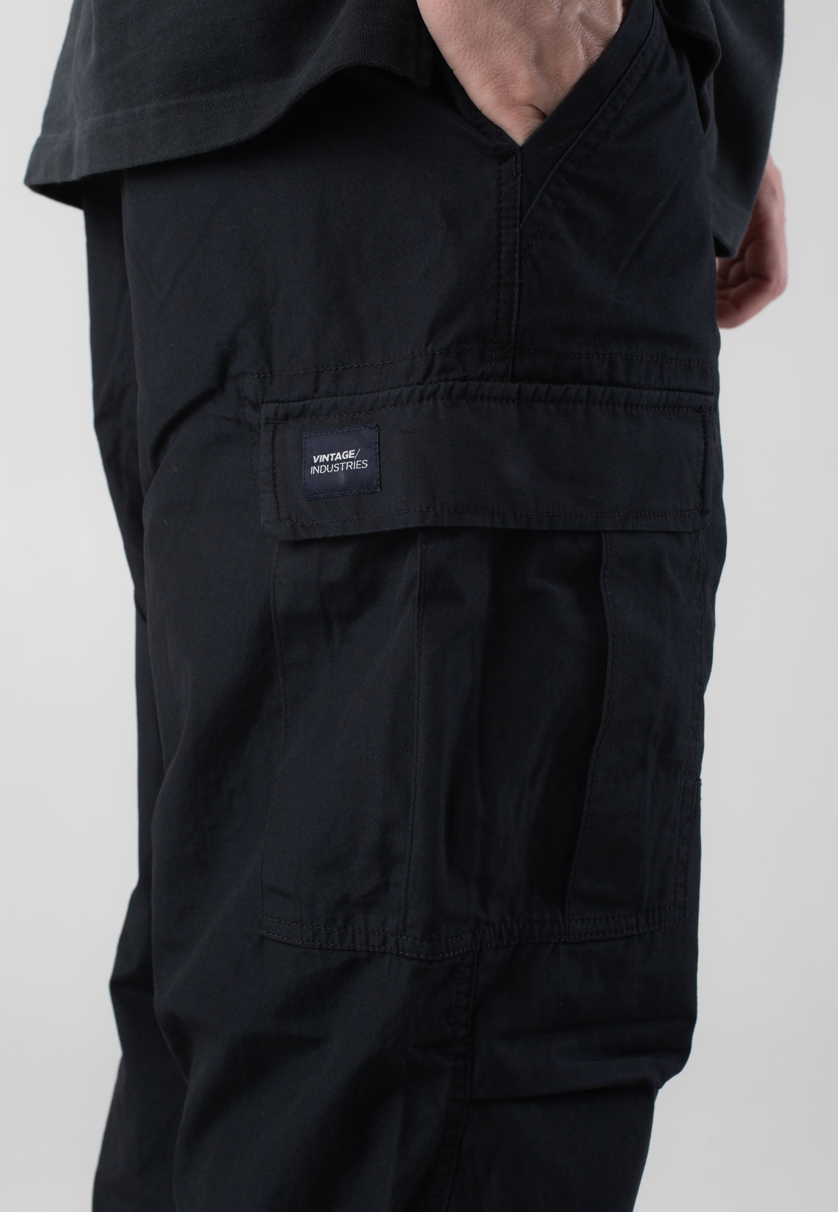 Vintage Industries - Bruce Black - Pants | Men-Image