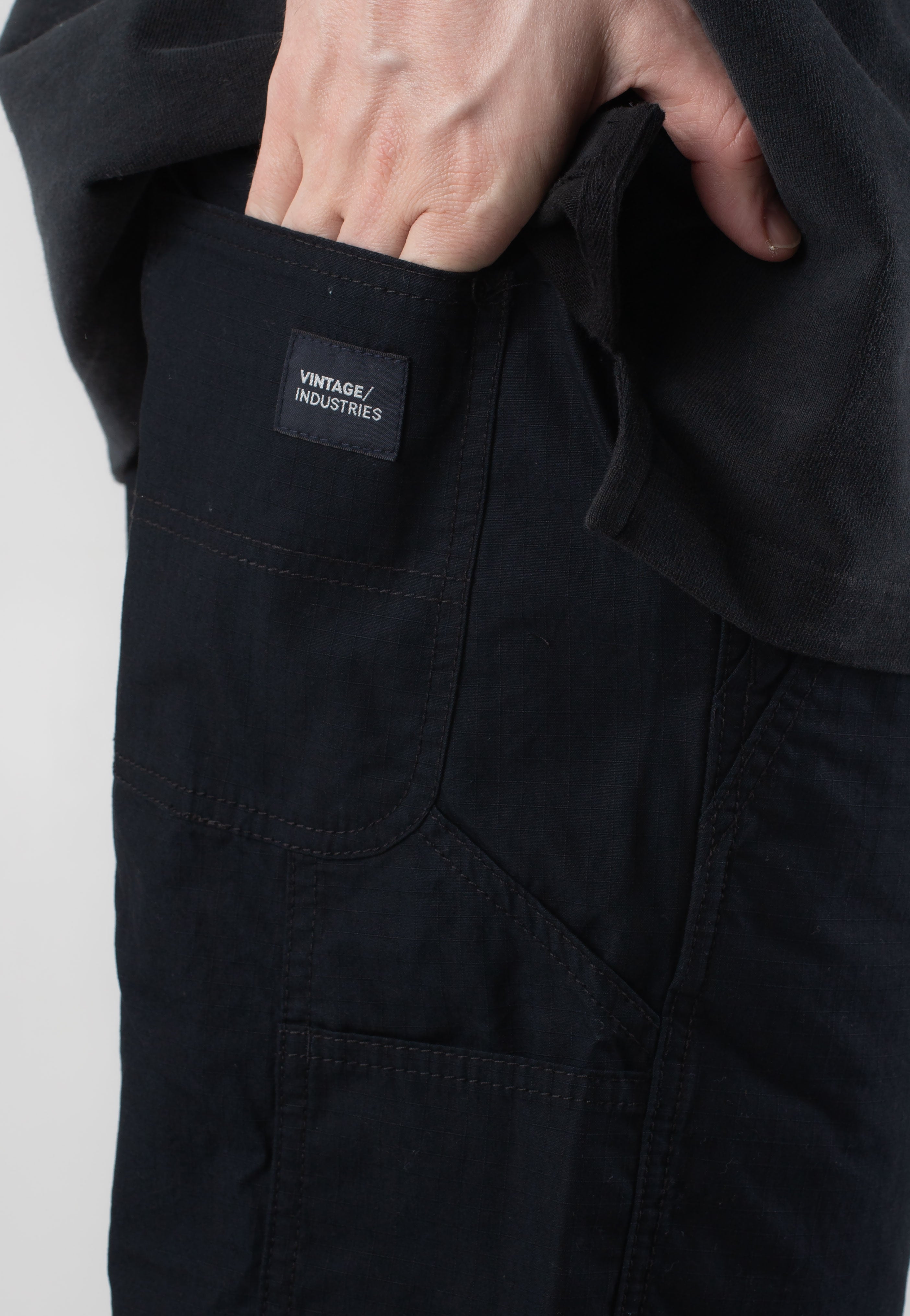 Vintage Industries - Worker Black - Shorts | Men-Image