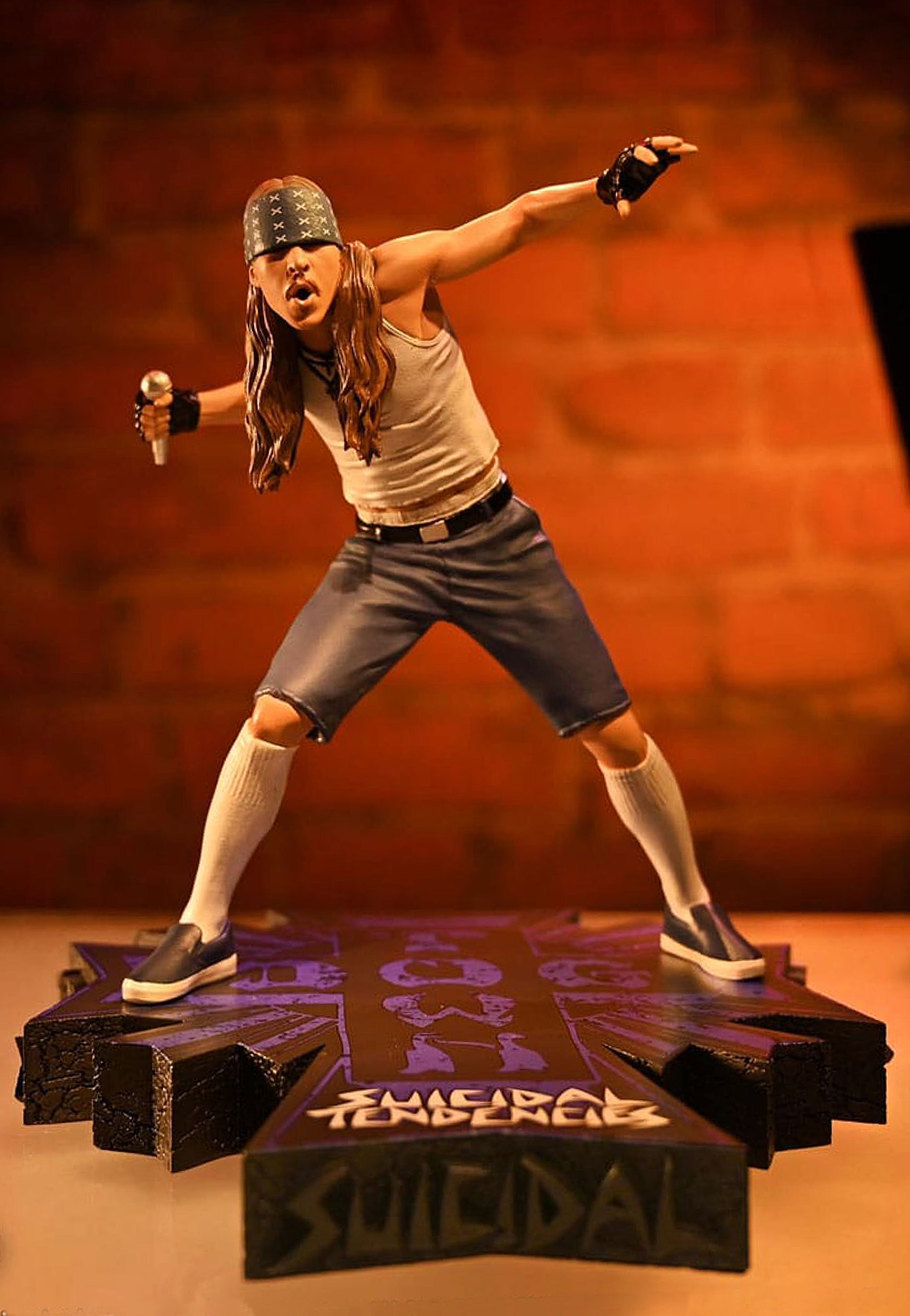 Suicidal Tendencies - Mike Muir Rock Iconz - Statue | AFM Records